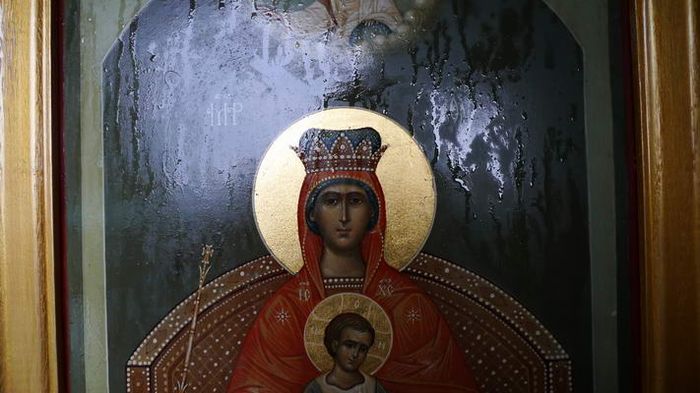 Мироточащие иконы
